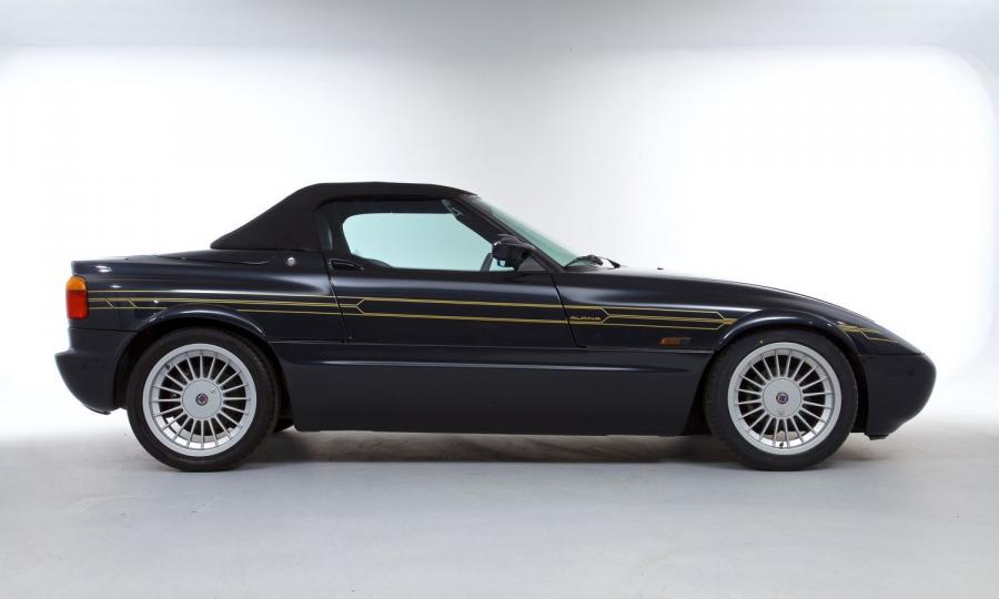  Alpina Roadster Limited Edition (E30) 1990 года  (фото 4 из 28)